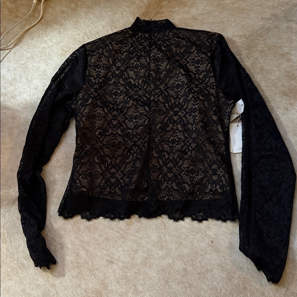 Wilfred Black Lace Long Sleeve Top NWT size Medium Anthropologie - Picture 7 of 7